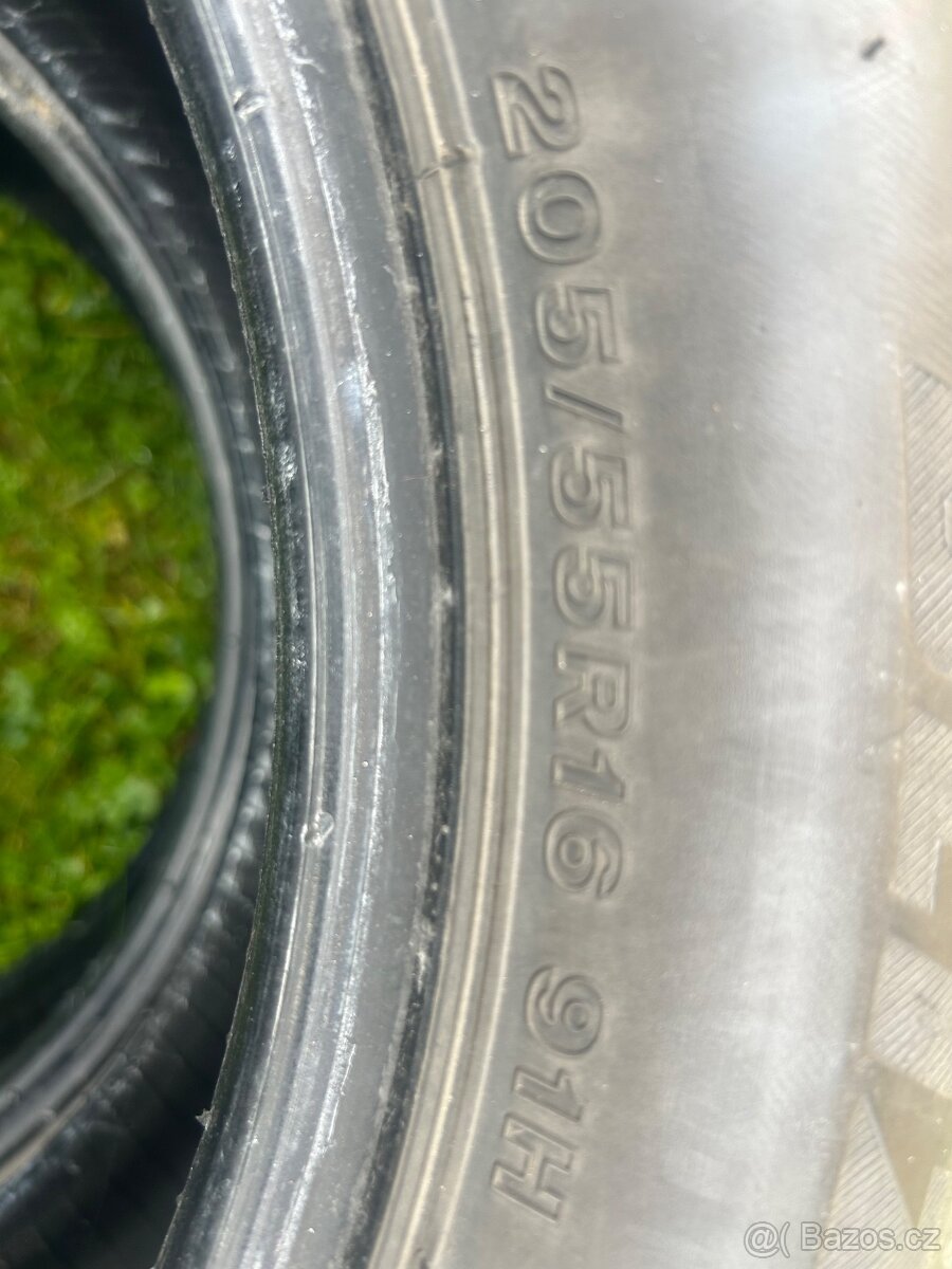 Zimní pneu Bridgestone Blizzak LM32 - 2
