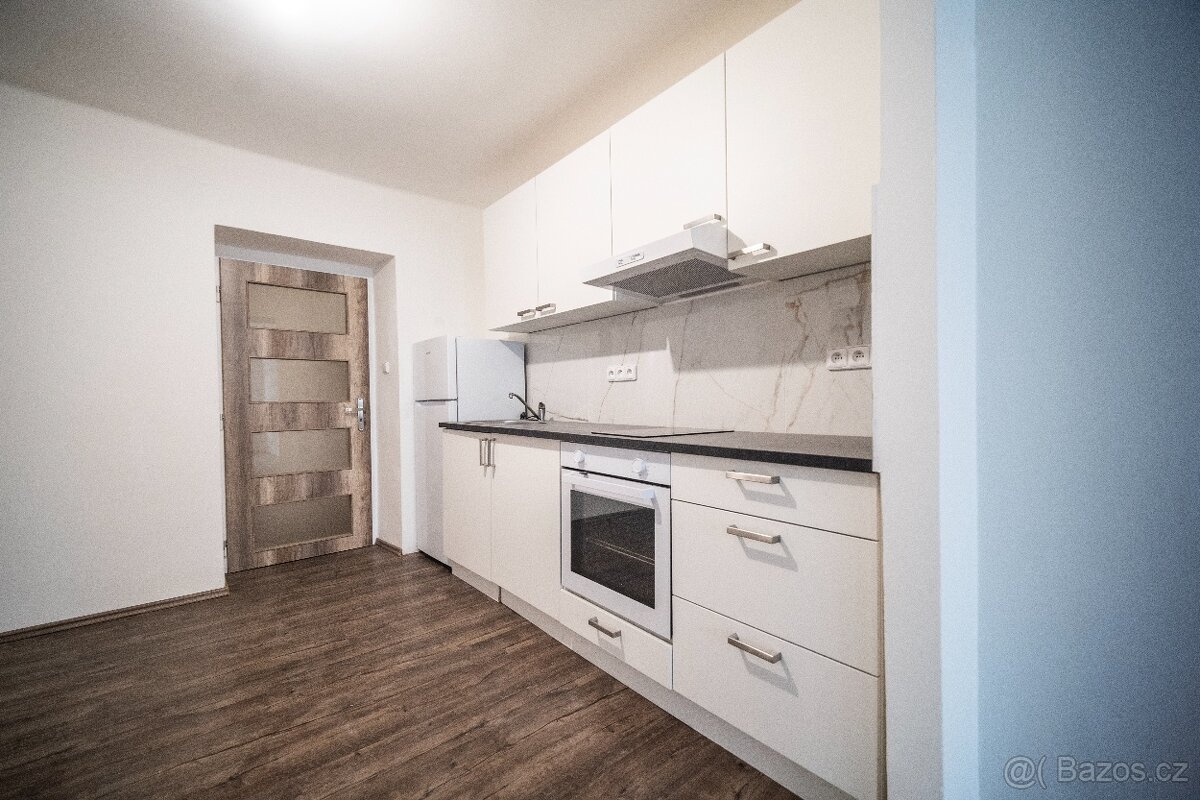 Prodej bytu 3+kk, 63 m² – Broumov - 2