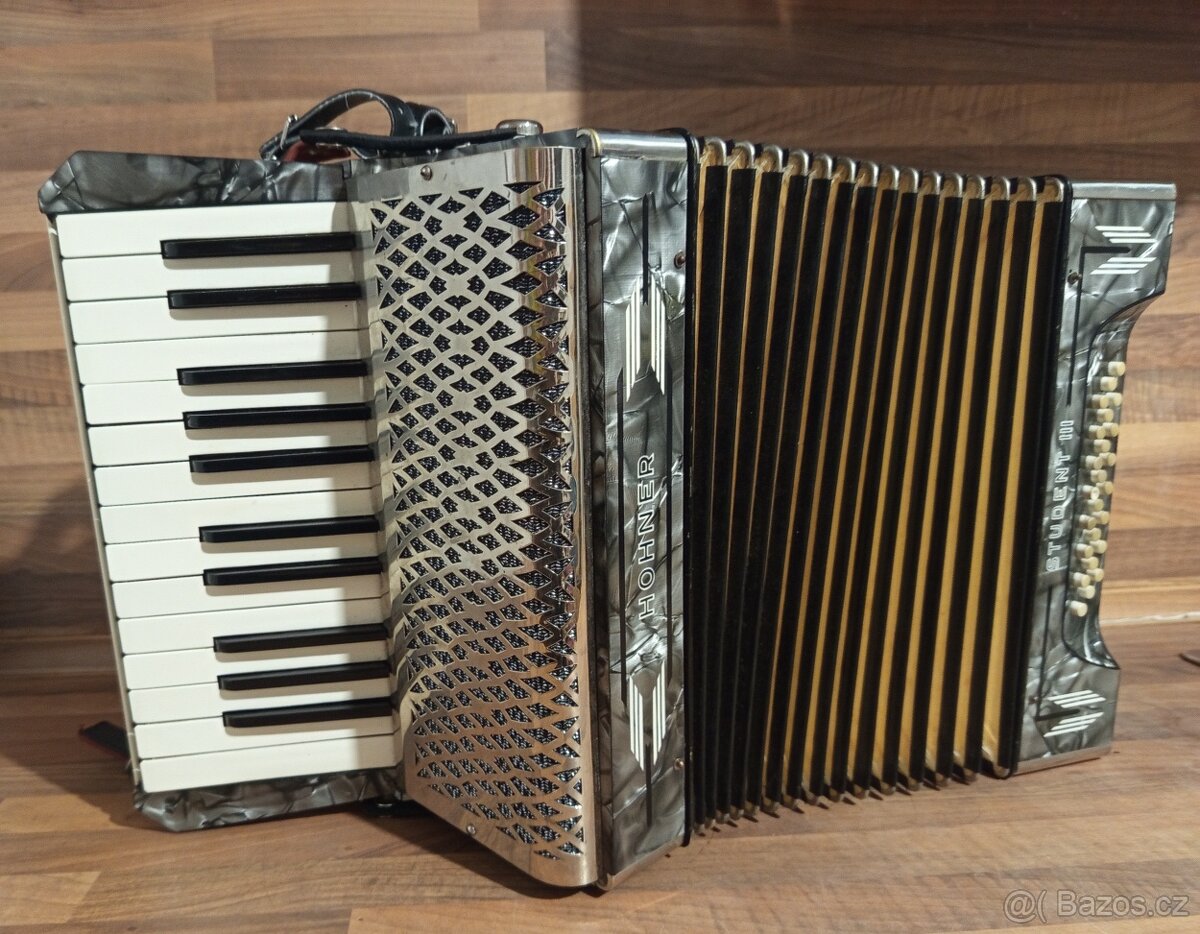 Akordeon (harmonika, heligonka) Hohner - 2