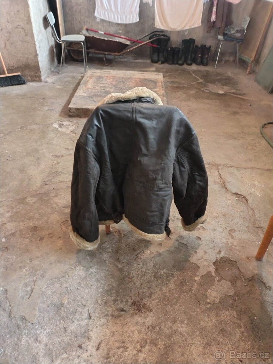 Kožená bunda pilotka - 2