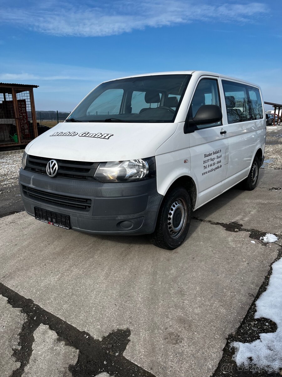 Volkswagen Transporter 225000 km....5 míst - 2