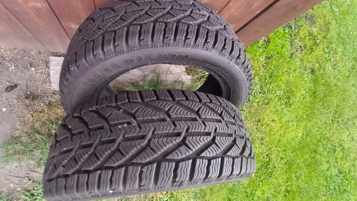 Zimní pneu 195/50/15 - 2