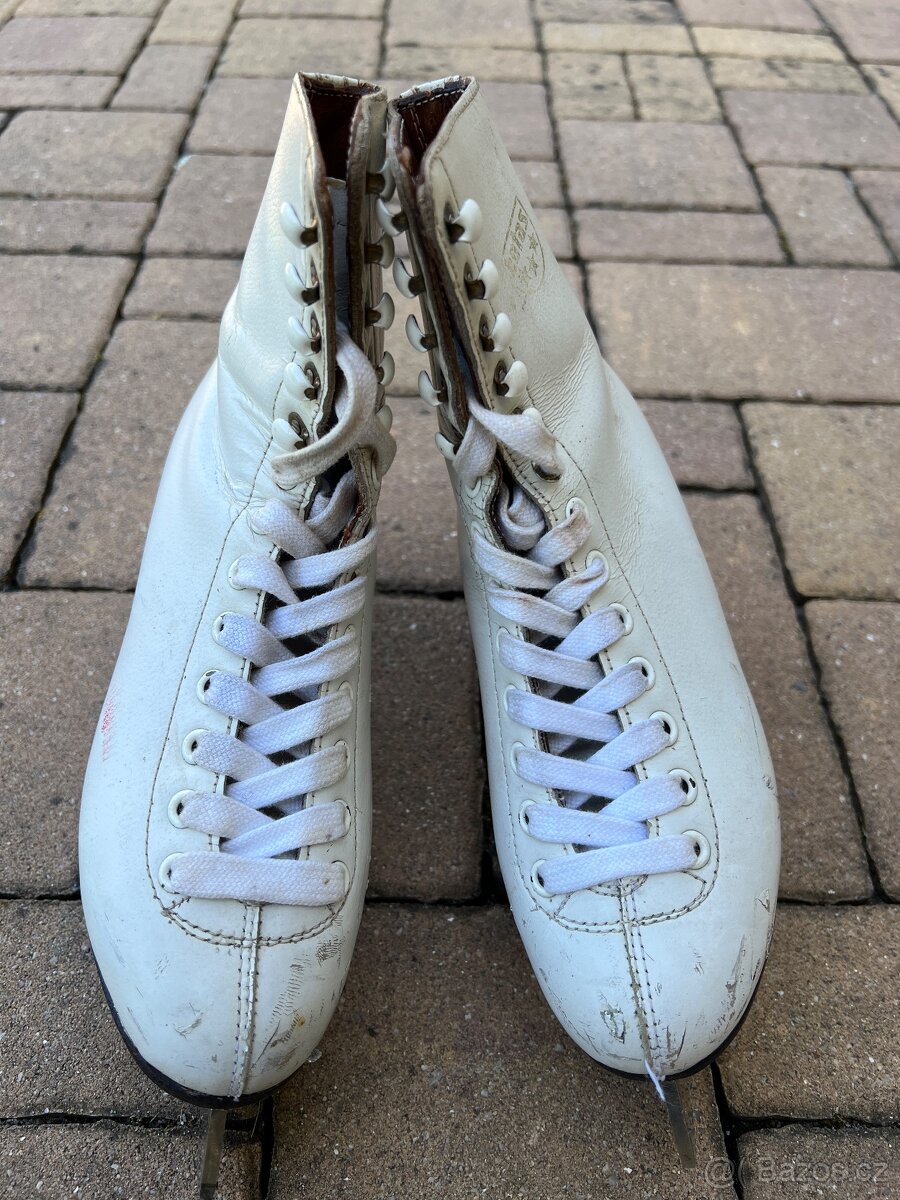 Brusle lední dívčí 23,5 Botas - 2