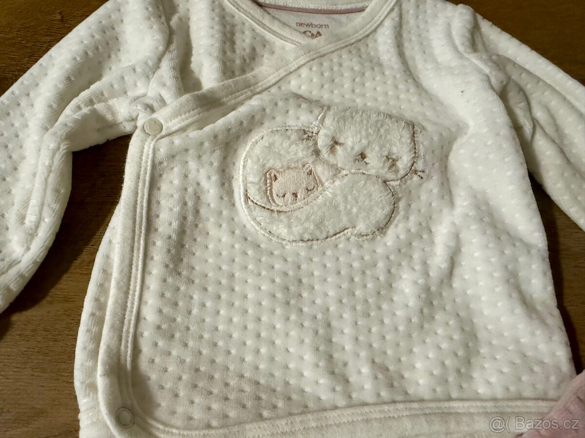 68- dívčí tepláková souprava - 2