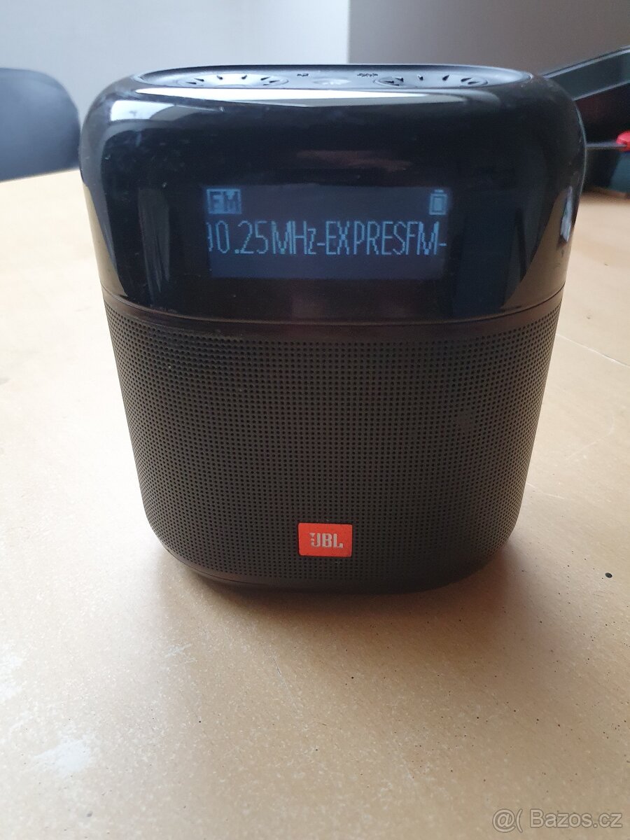 JBL Tuner XL Bluetooth reproduktor s DAB+rádiem - 2