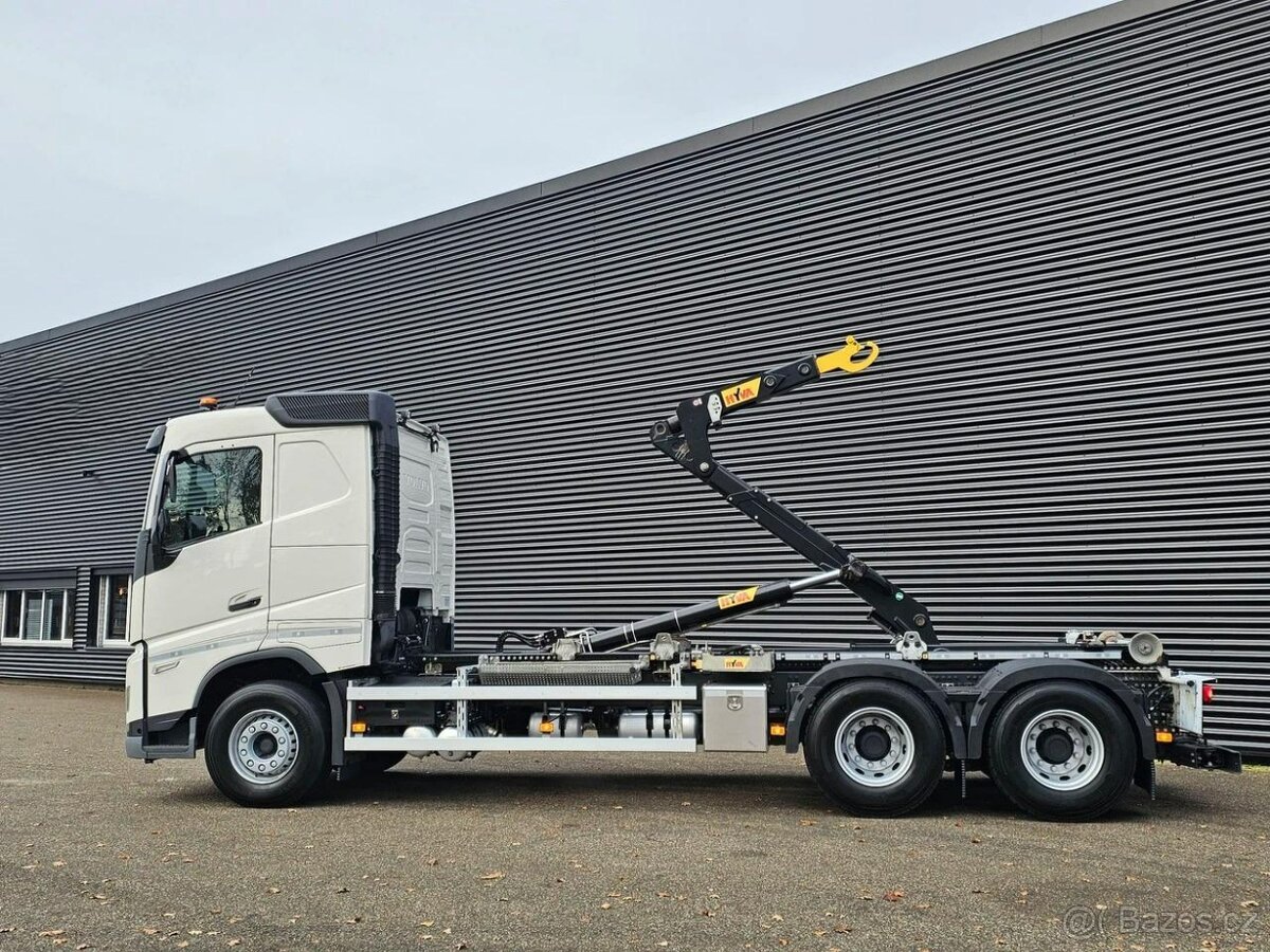 Volvo FH13 460 6x4 / Zalamovací hák / Nosič kontejnerů HYVA - 2