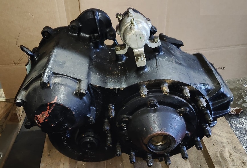 REDUKČNÍ PŘEVODOVKA TATRA DLOUHÝ PODVOZEK TRAKTORU - 2