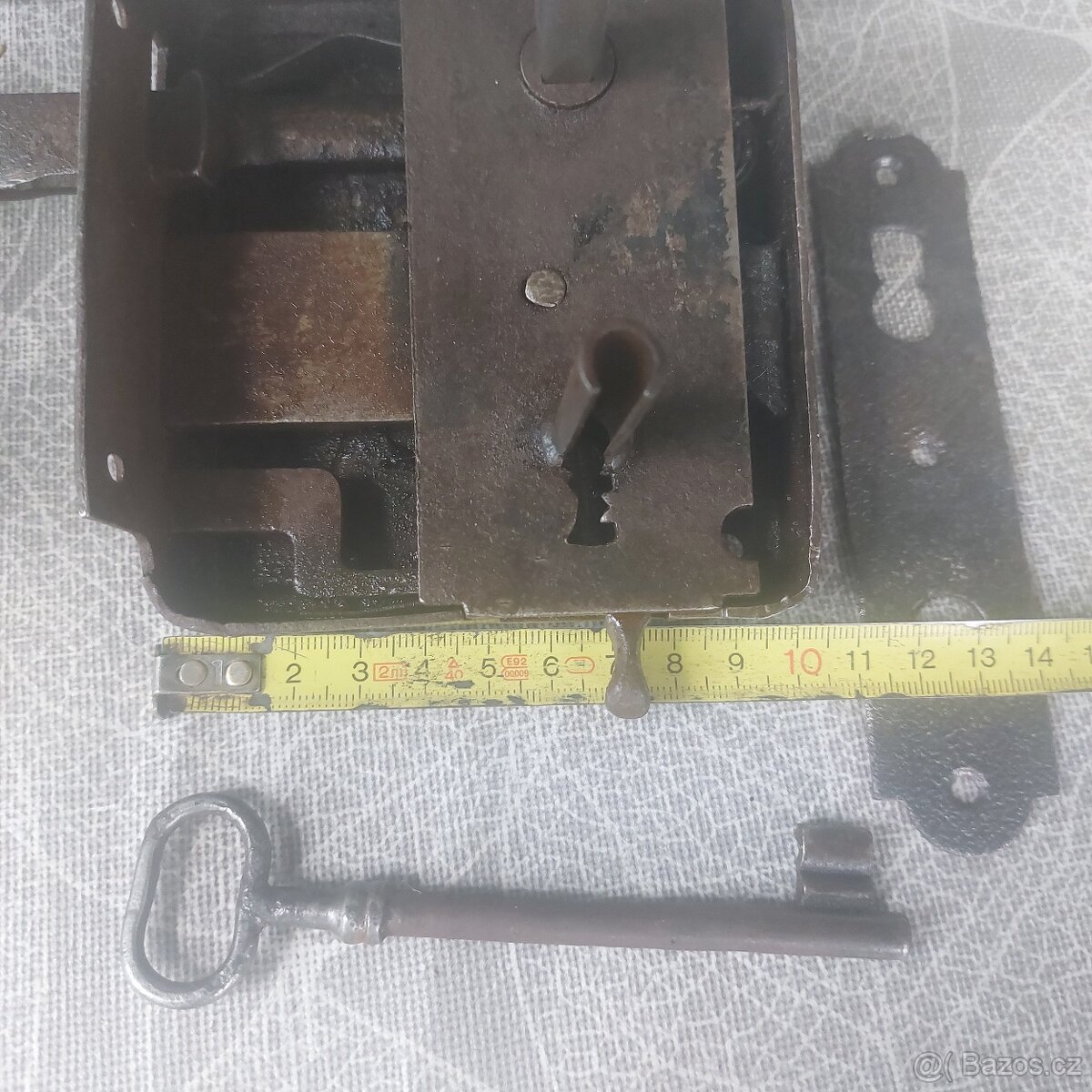 Staré krabicové zámky kompletní-2kusy. - 2