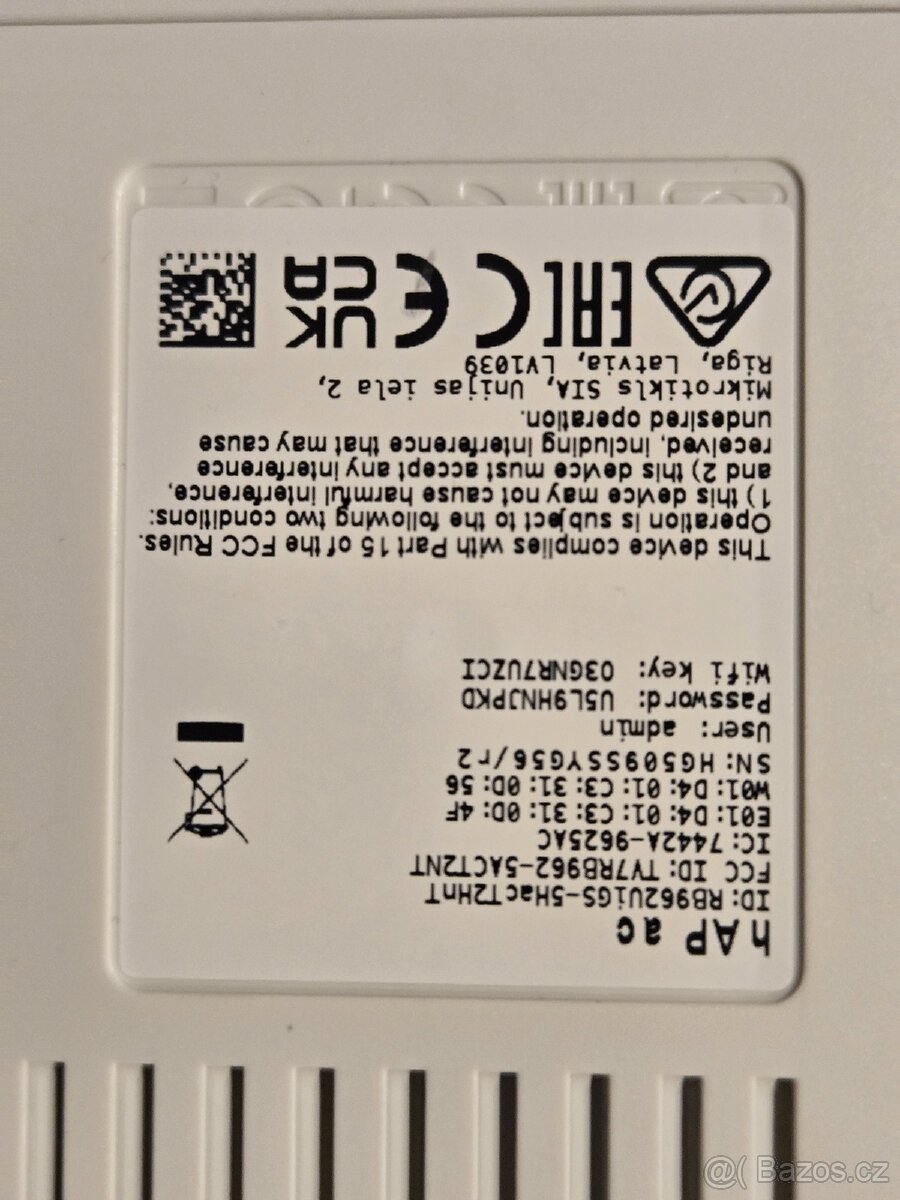 Prodám 3x MikroTik. Stáří asi půl roku. - 2