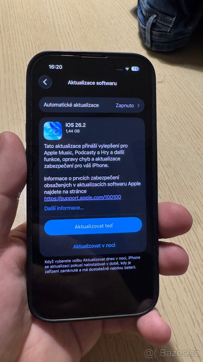 iPhone 14 Pro 256 GB zlaty + 3 obaly - 2