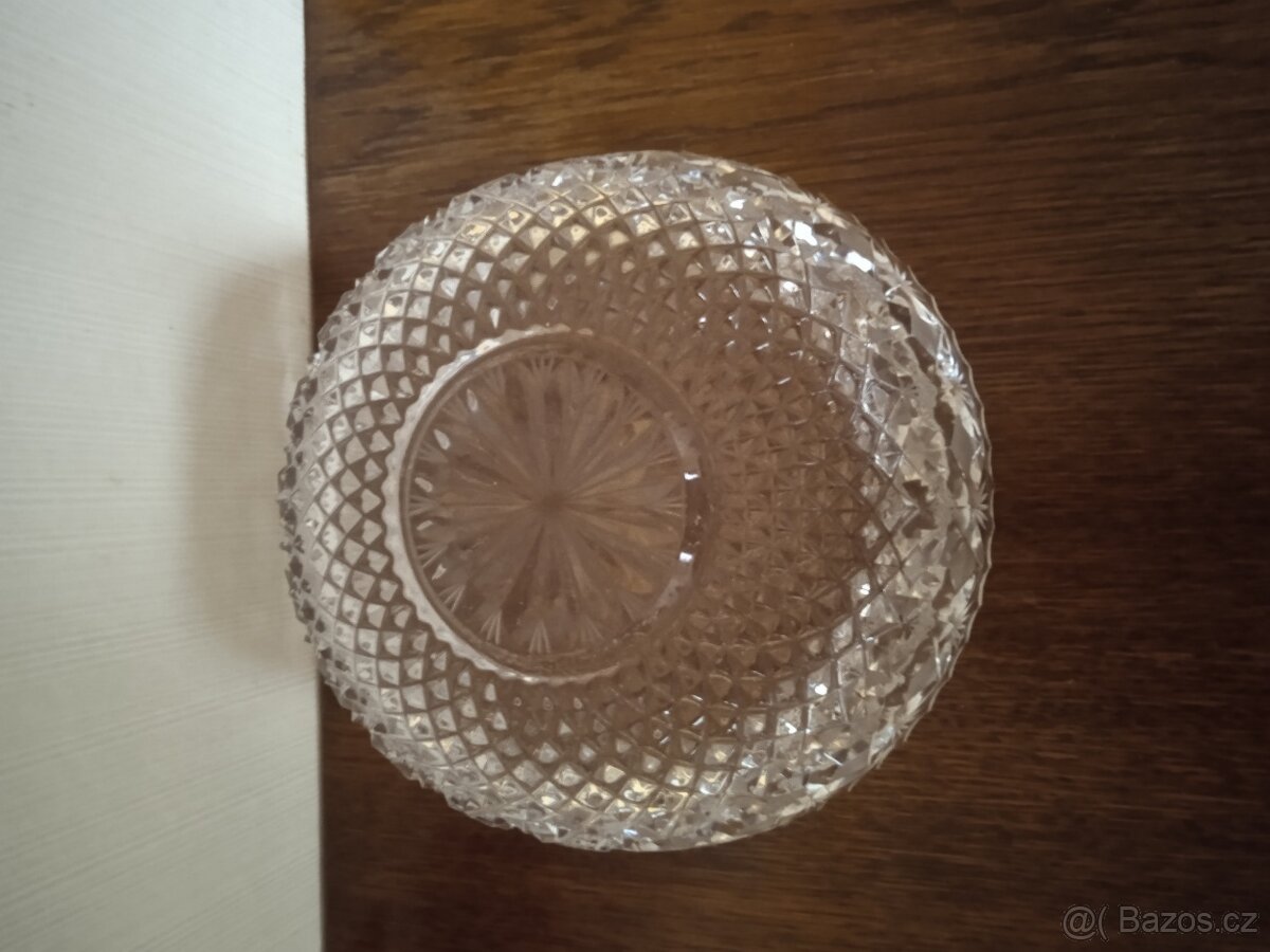 Broušená miska - 2