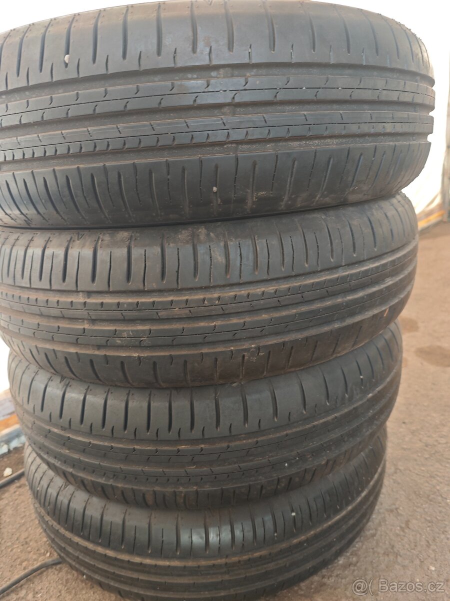 Pneu Toyota Aygo x 2023 - 2