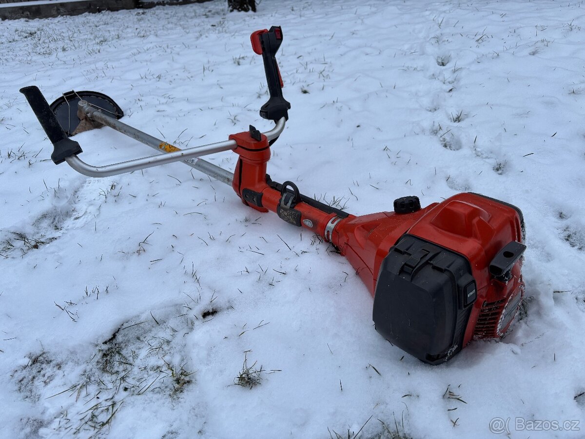 Prodám lesní křovinořez Husqvarna 545fxt - 2