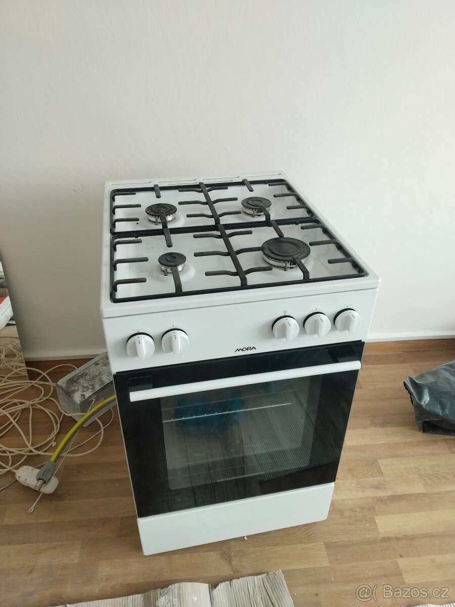 Plynový sporák - 2