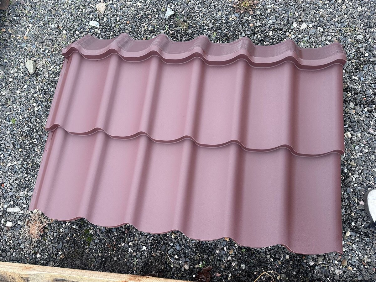 Plechová střešní krytina hnědá - 2