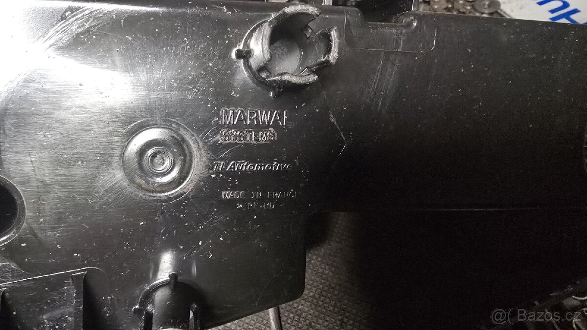 Prodám nádržku Eolis Power flex Citroen Peugeot - 2