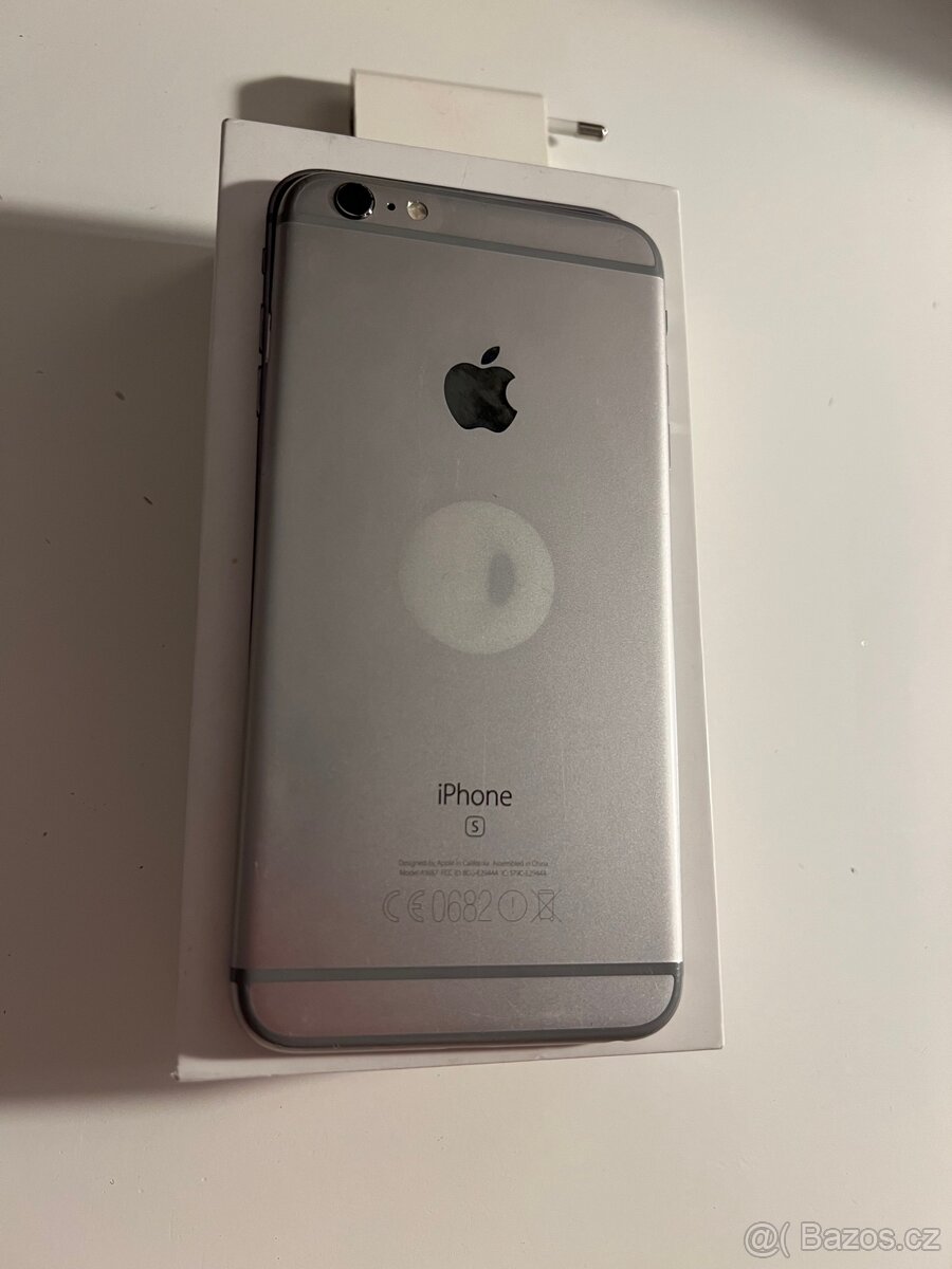 iPhone 6S Plus 64gb v dobrem stavu - 2