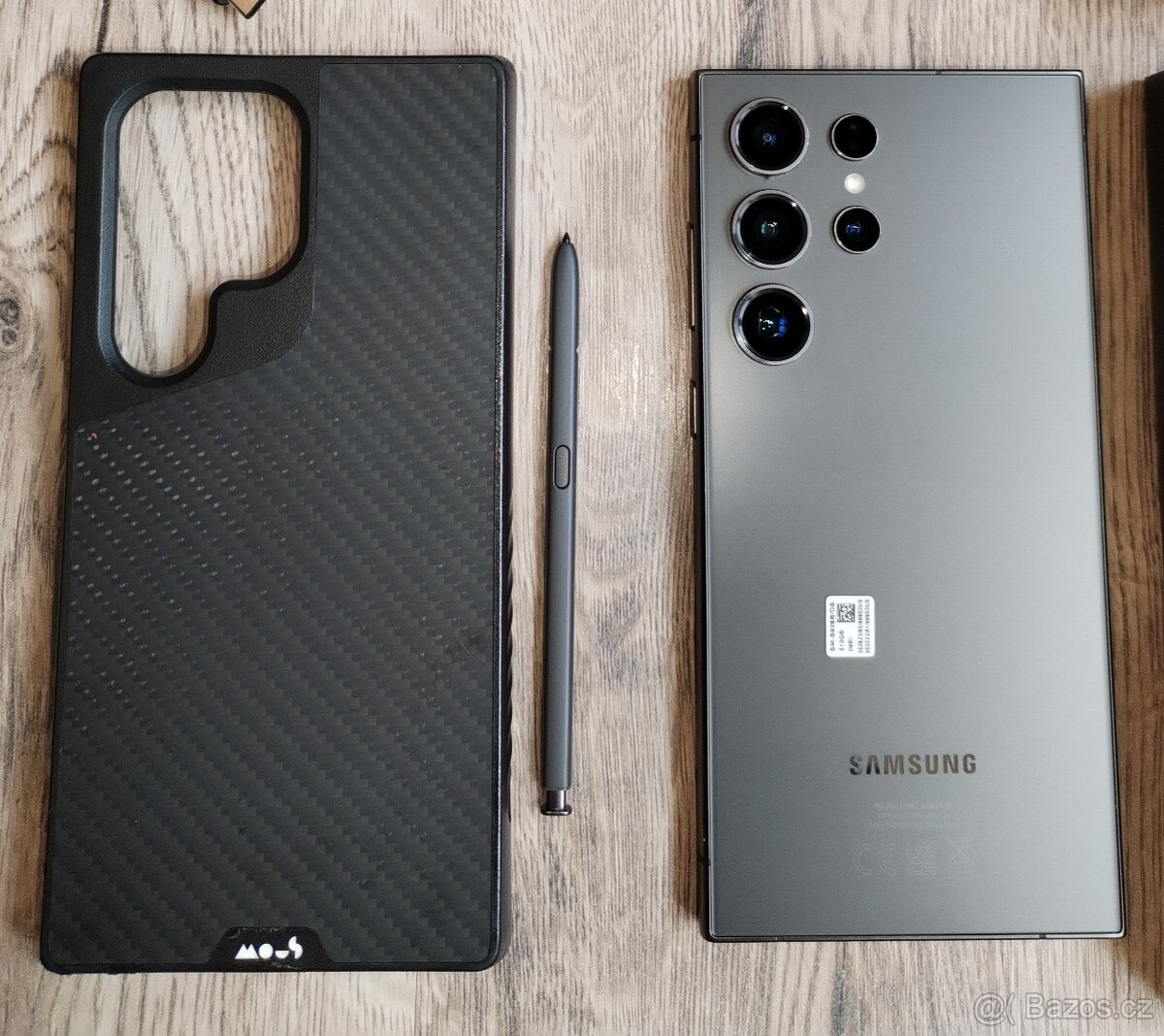 Samsung Galaxy S24 Ultra černý - 2