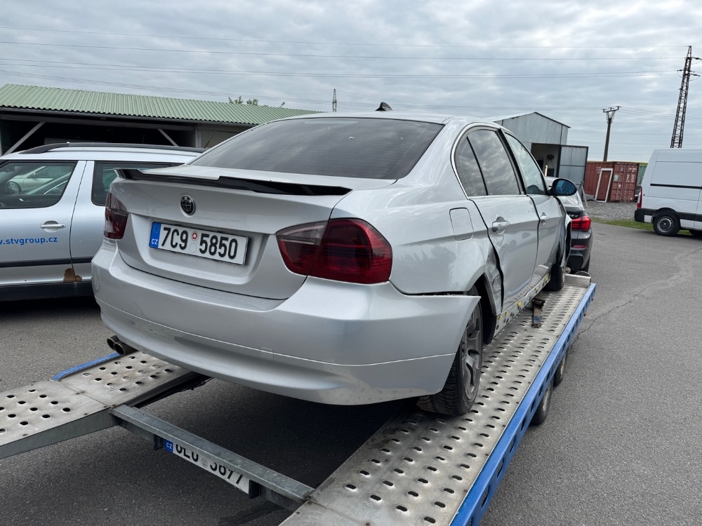 náhradní díly BMW 3 E90 325i 160kw - 2