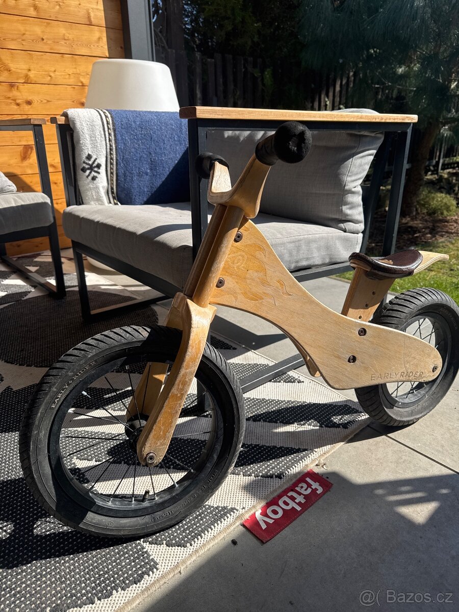 Dřevěné odrážedlo Early rider - 2