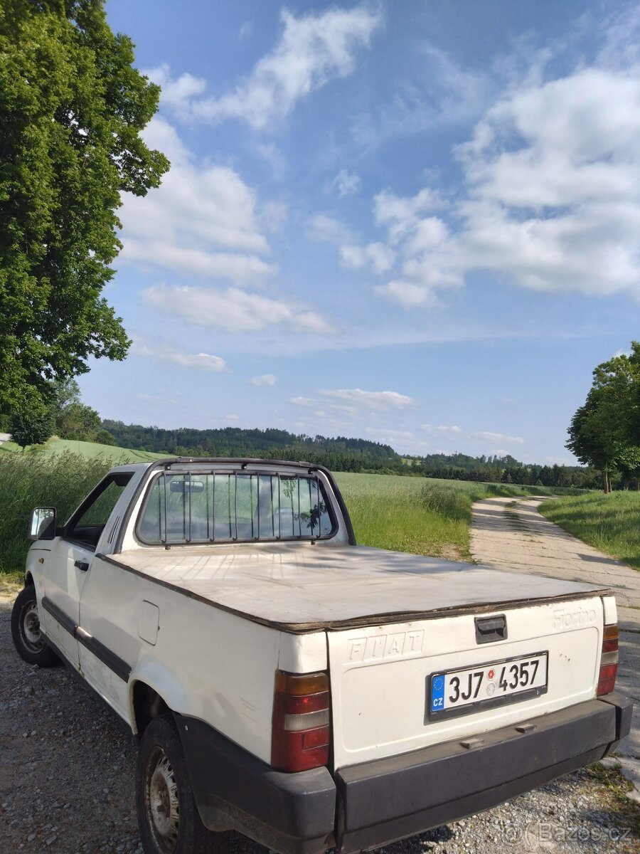 Fiat Fiorino 147 Pick-up - 2