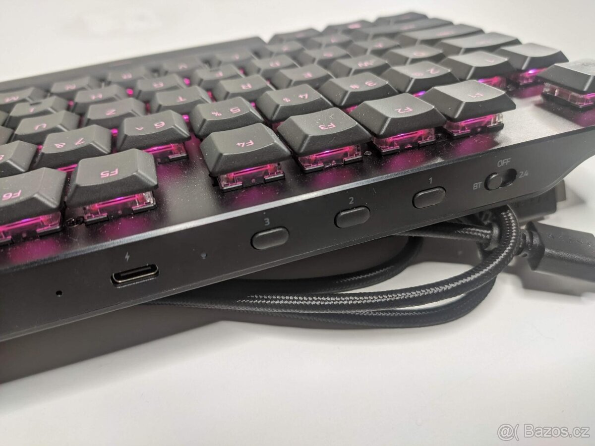 Mechanická klávesnice Razer DeathStalker V2 Pro - 2