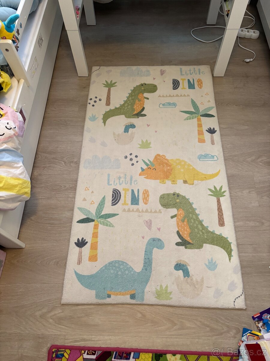 Koberec s Dinosaury - 2