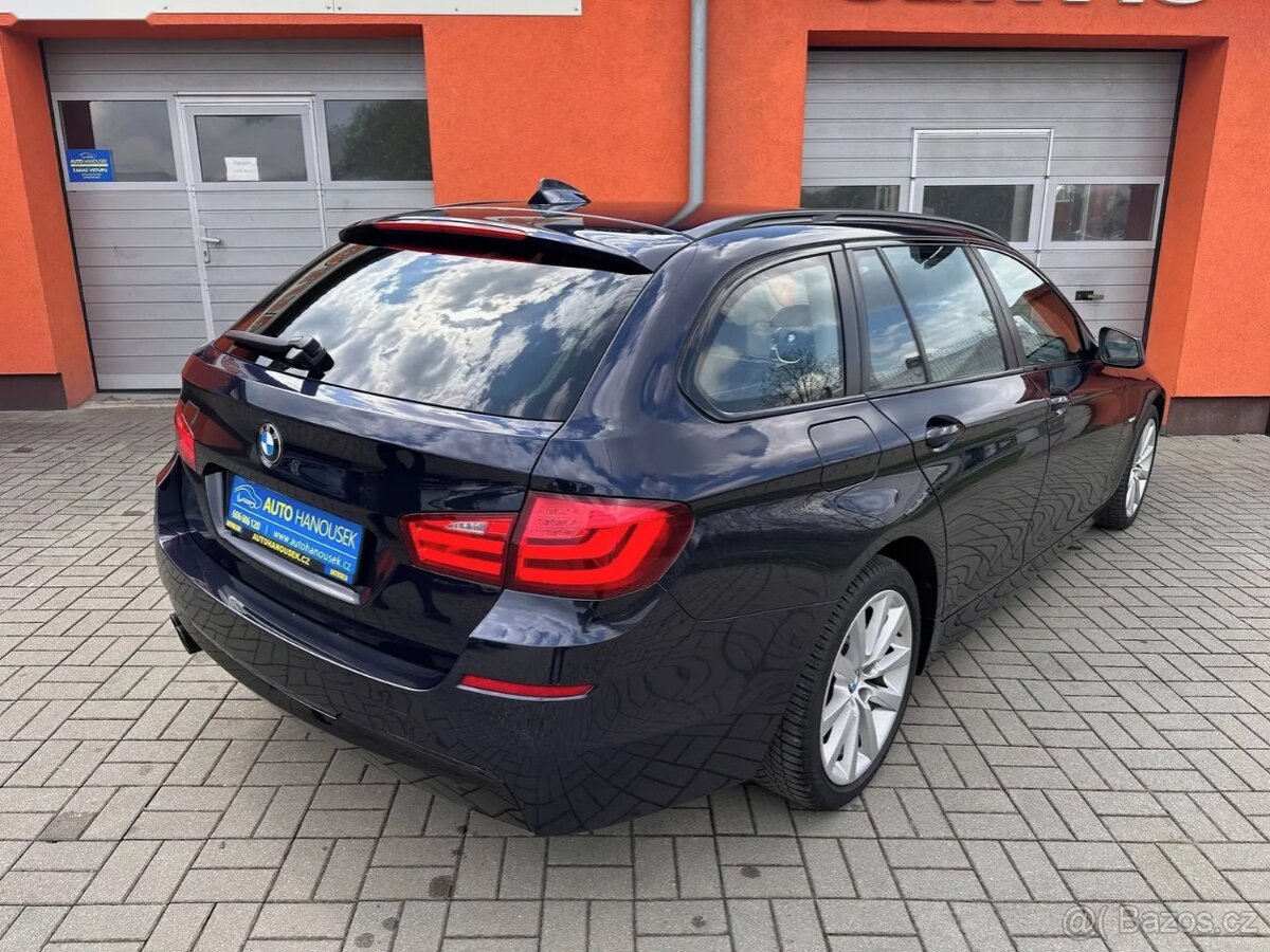 BMW Řada 5, 523i 3.0 V6 HUD,ACC,NIGHT - 2