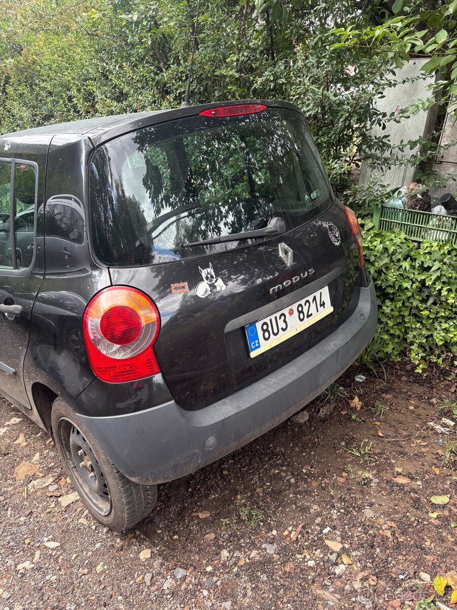 Nabízím renaulta - 2