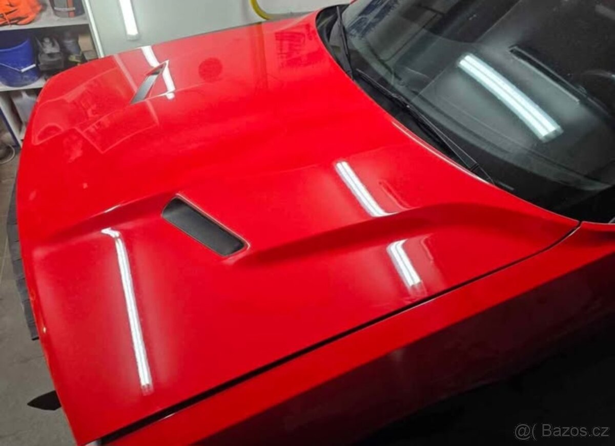 Prodám kapotu Challenger Original Mopar Scat pack r.v20 - 2