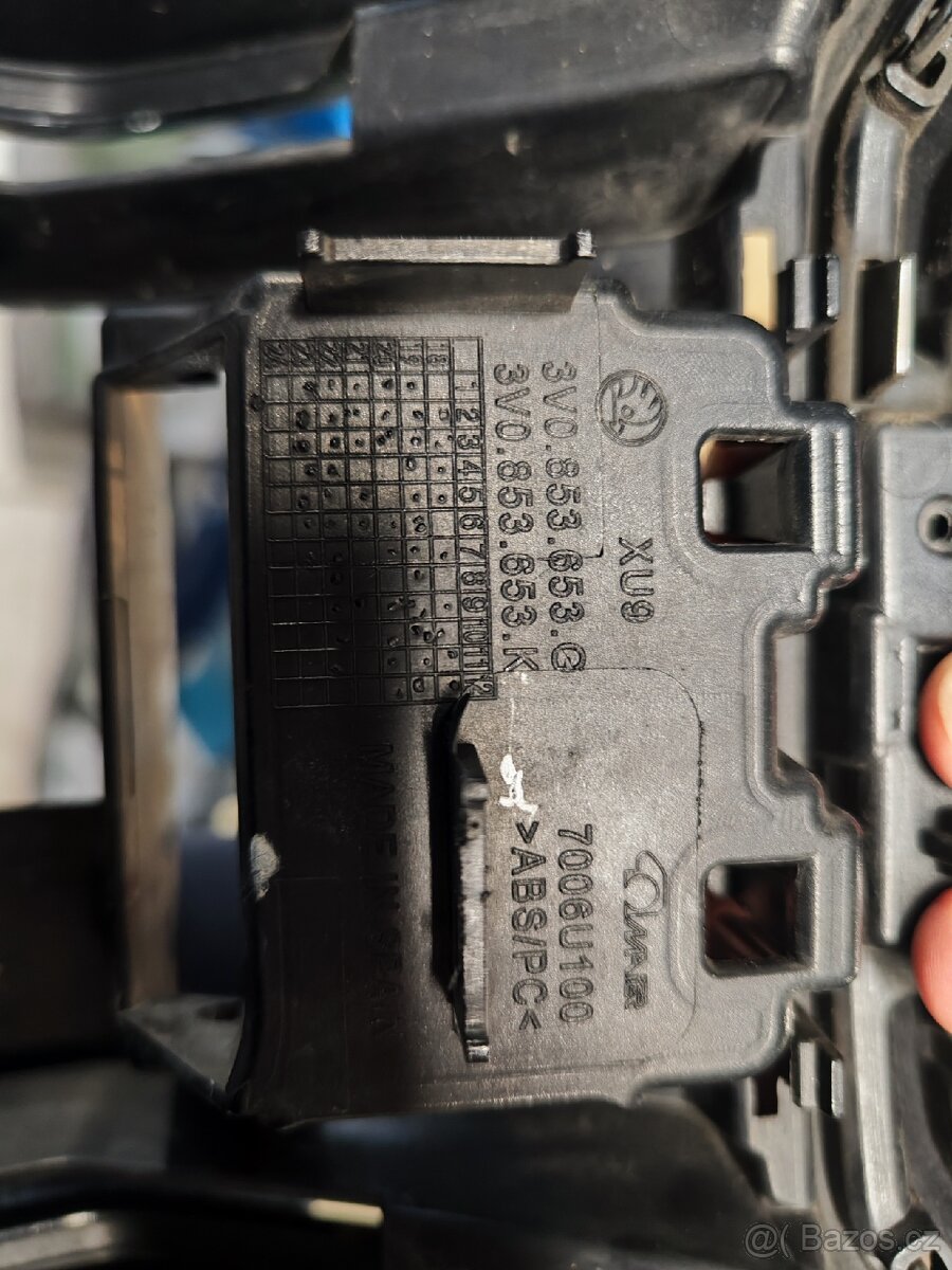 Maska chladiče mřížka Škoda Superb 3 (předfacelift) - 2