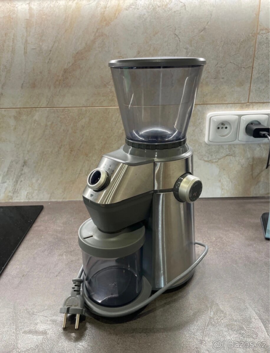 Elektrický mlýnek na kávu Sencor - 2