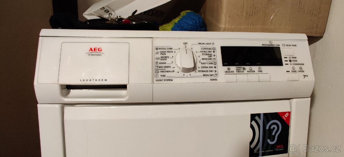 Pračka a sušička AEG na servis pro kutila za odvoz - 2