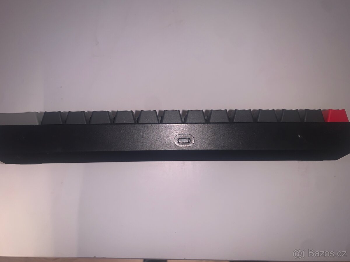 Yenkee ykb 3600us atom - 2