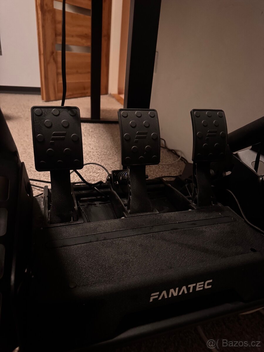 Fanatec CSL Elite V2 pedály - 2
