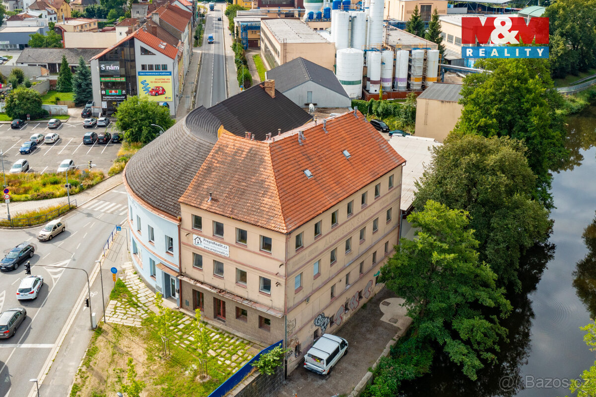 Prodej obchodního objektu, 800 m², Strakonice, ul. Komenskéh - 2