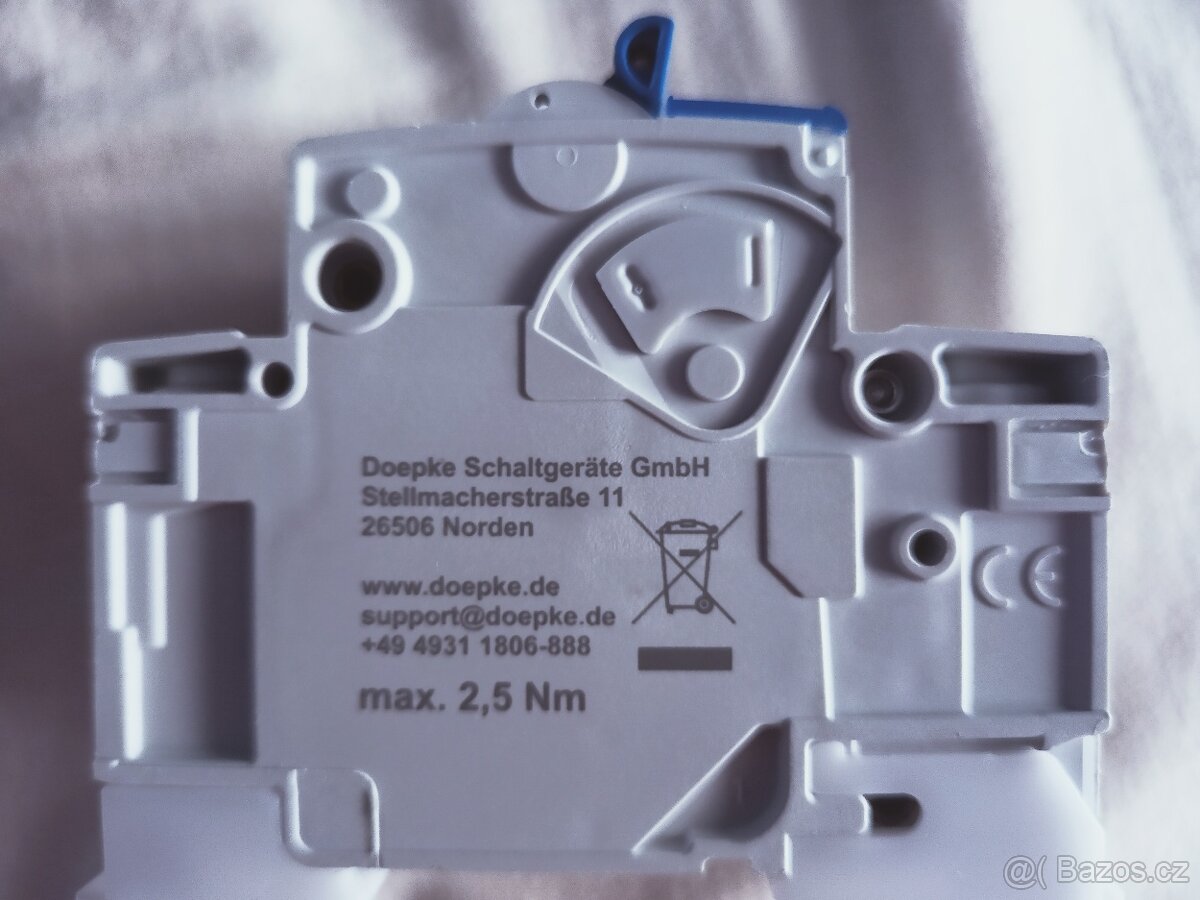 jistič 3 fázový C16-3 - 2