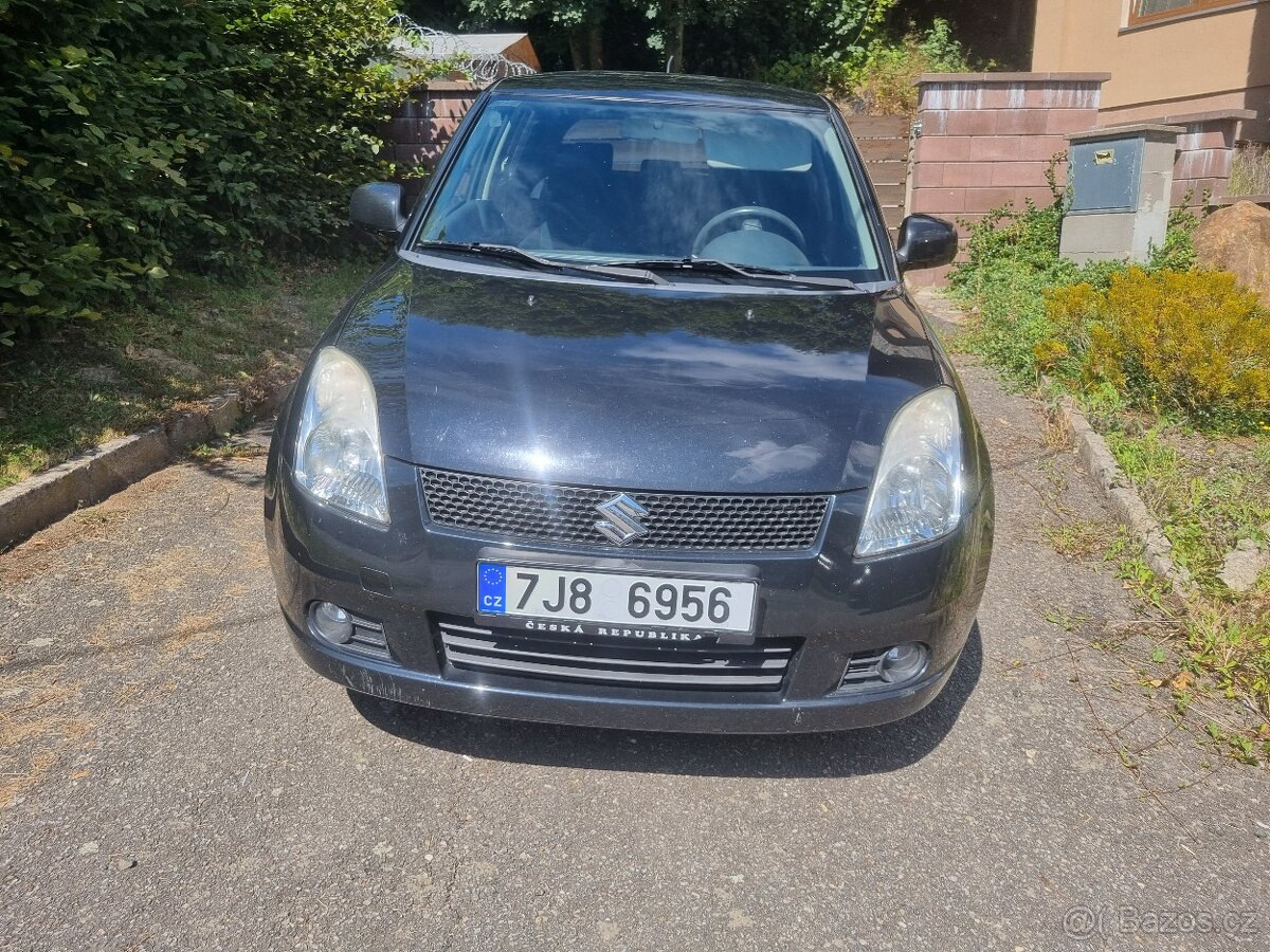 Swift 1.3 GL 5dveří 4x4 - 2