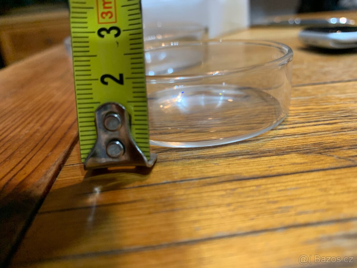 Krevetí krmítka - 2