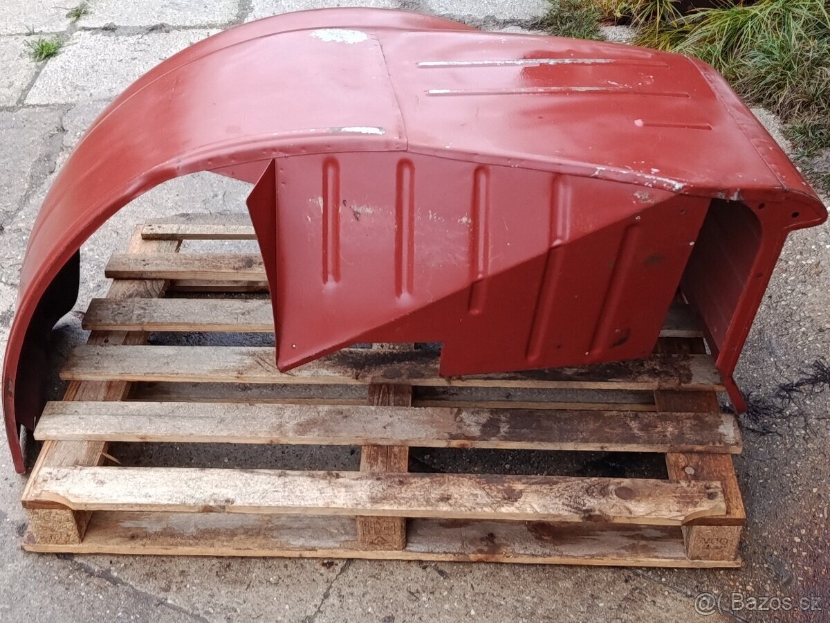 Prodám predný levý blatník S5T - 2