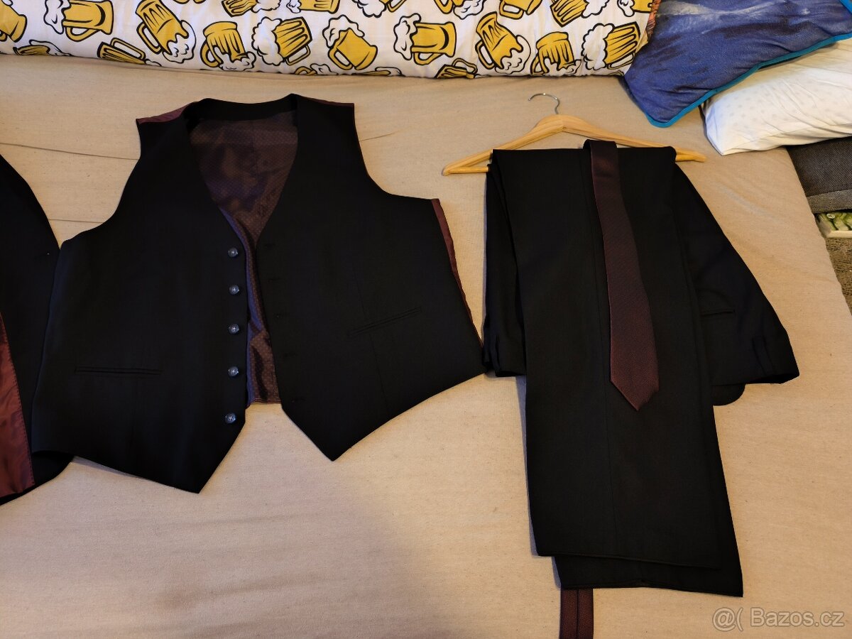 Pánský oblek černý 4dílný NOVÝ vel.54 - 2