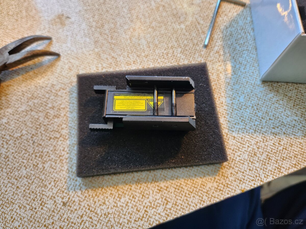 Airsoft Laserový zaměřovač - 2