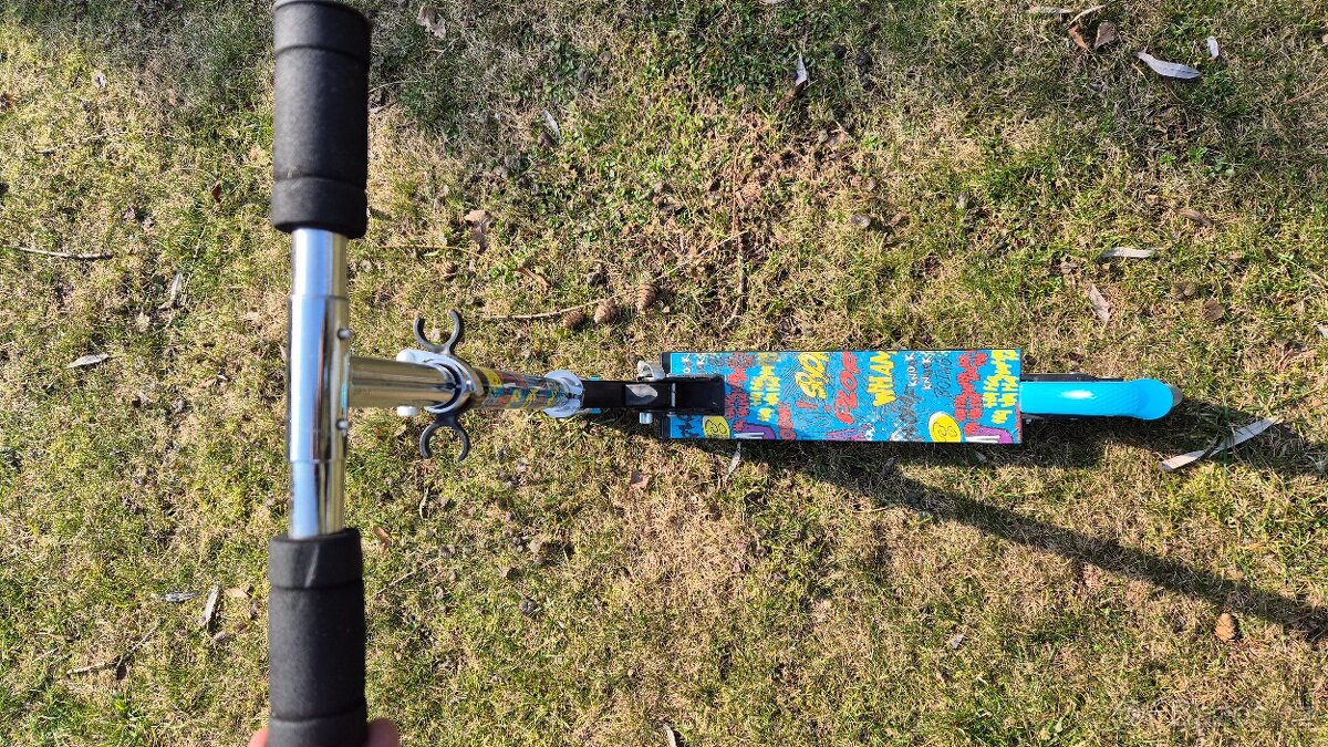 Koloběžka dětská skládací Worker - 2