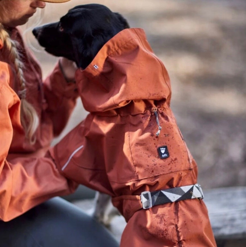 Pláštěnka pro psy Hurtta - 2