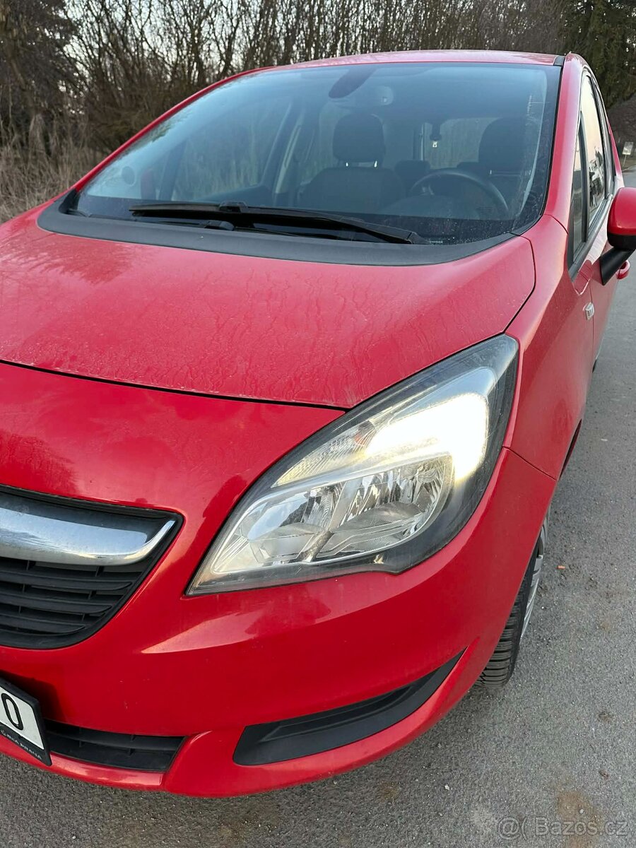 Opel Meriva 1.4 74 kW benzín - 2