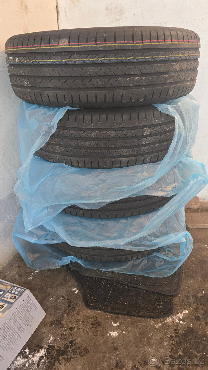 Nová cena nové prémiové pneu - 2