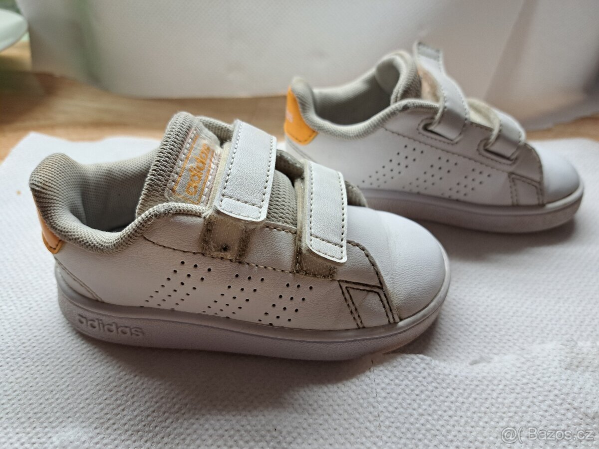 Botasky (tenisky) Adidas, vel. 22 - 2