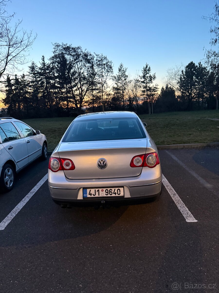Volkswagen Passat B6 - 2
