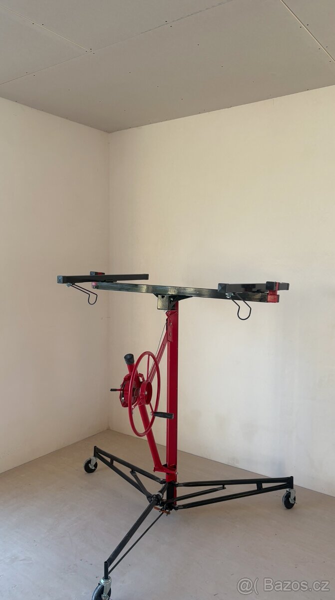 Prodám zvedák sádrokartonových desek - 2