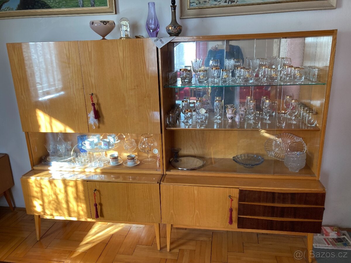 Retro nábytek a bytové doplňky - 2